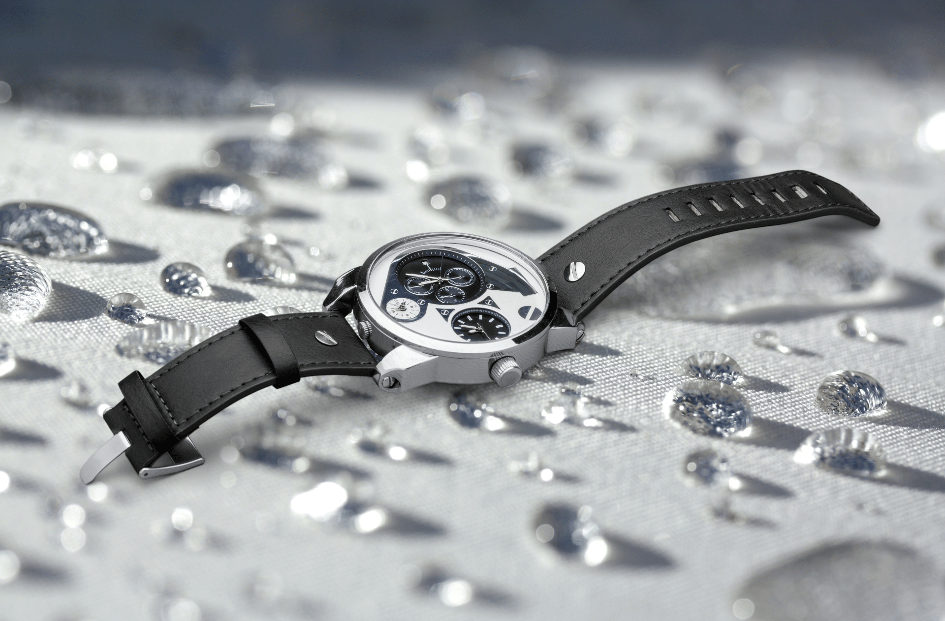 Watches Explained: Water Resistance | Blogs | Pompeak Watches