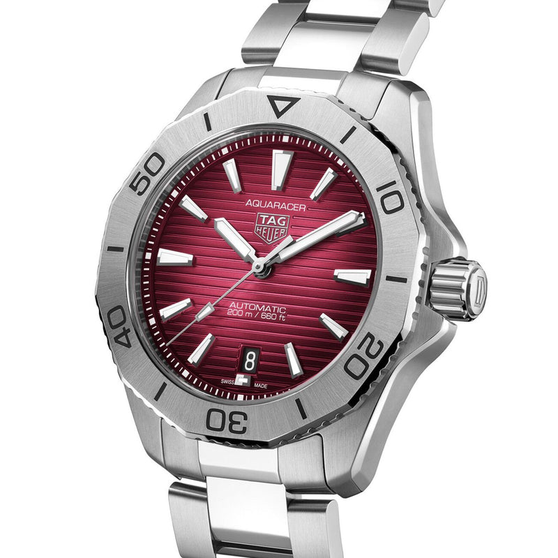 Tag Heuer Aquaracer Professional 200 Men's Red Watch WBP2111.BA0627