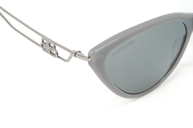 Balenciaga Women's Sunglasses Cat Eye Ruthenium Grey BB0052S-004 56