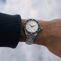 Automatic Watch - Marathon Arctic Edition Large Diver's Automatic (GSAR) - 41mm White Dial No Government Markings Stainless Steel WW194006BRACE-WD