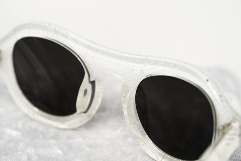 David David Sunglasses Oval Solid White Crystal With Dark Grey Lenses Category 3 9DAVID1C2WHITE - WatchPilot