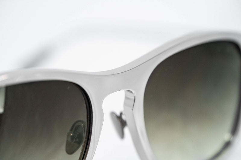 Kris Van Assche Sunglasses Unisex With D-Frame Silver Metal and Green Graduated Lenses - KVA3C4SUN - WatchPilot