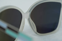 Oscar De La Renta Sunglasses Oversized White Enamel Arms and Green Lenses - ODLR21C6SUN - WatchPilot