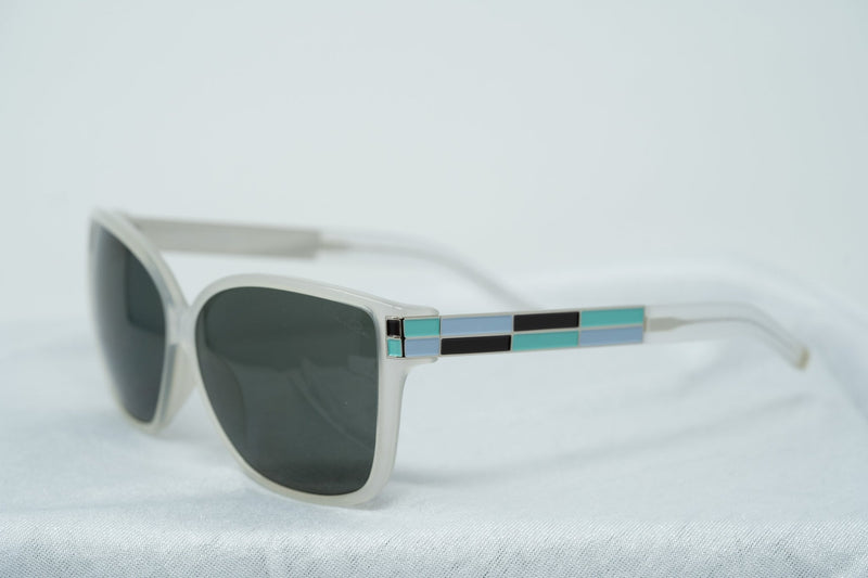 Oscar De La Renta Sunglasses Oversized White Enamel Arms and Green Lenses - ODLR21C6SUN - WatchPilot