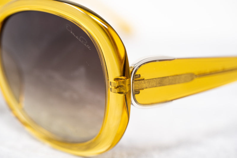 Oscar De La Renta Women Sunglasses Oversized Frame Yellow and Brown Graduated Lenses - ODLR46C4SUN - WatchPilot