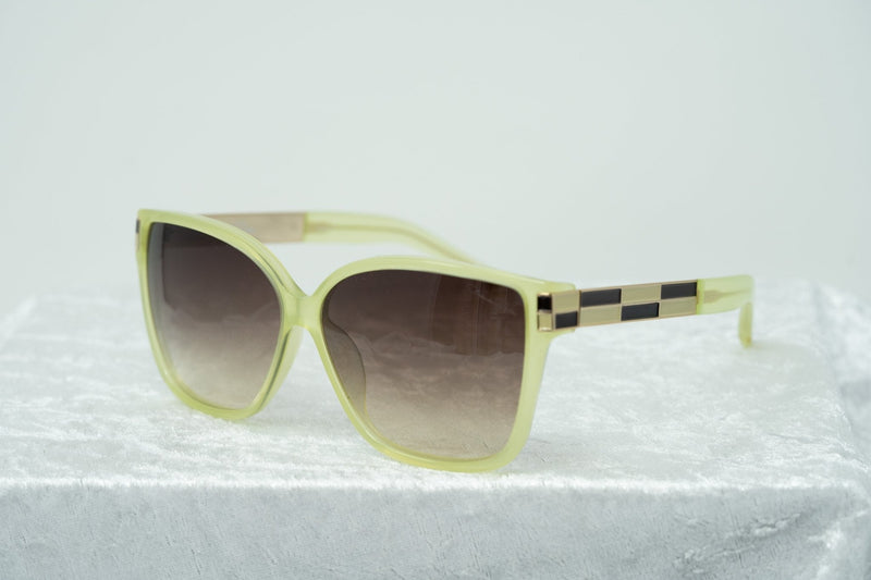 Oscar De La Renta Women Sunglasses with Oversized Green Enamel Arms and Brown Gradient Lenses - ODLR21C7SUN - WatchPilot