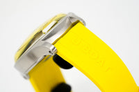 U-Boat Watch Darkmoon 44 Yellow 8964 - WatchPilot